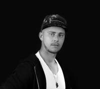 Nutzerbild von DeMi